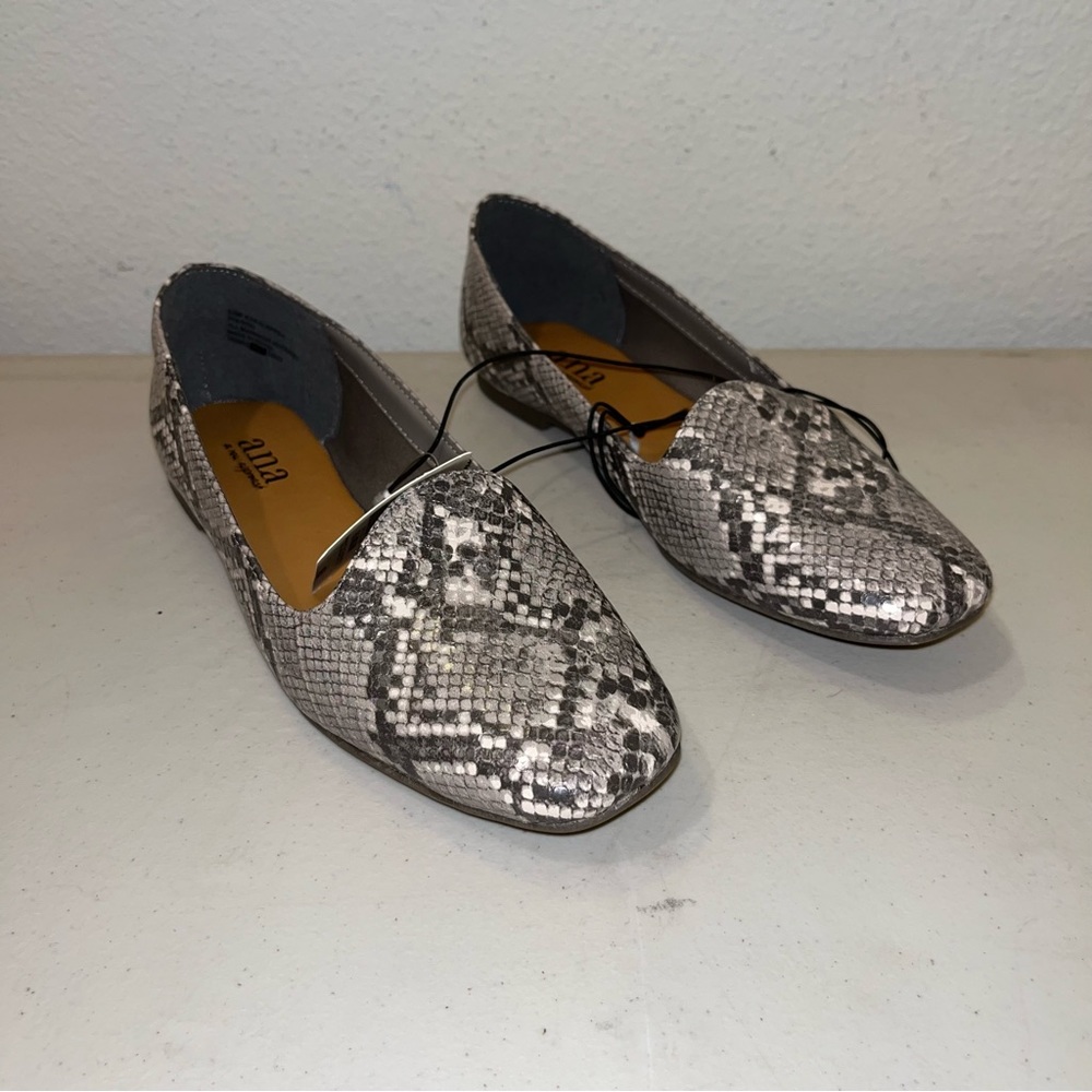 A.N.A. Taupe Snakeskin Print Slip- On Flats womens shoes Size 6.5 NEW w/ $55 TAG